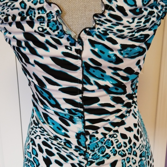 Top - Picture 7 of 8